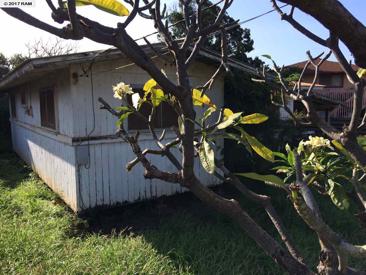 860Kale, Lahaina, HI 96761