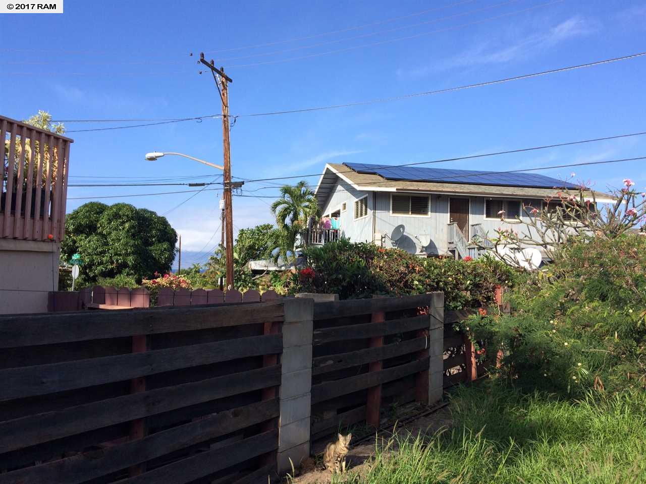 860Kale, Lahaina, HI 96761