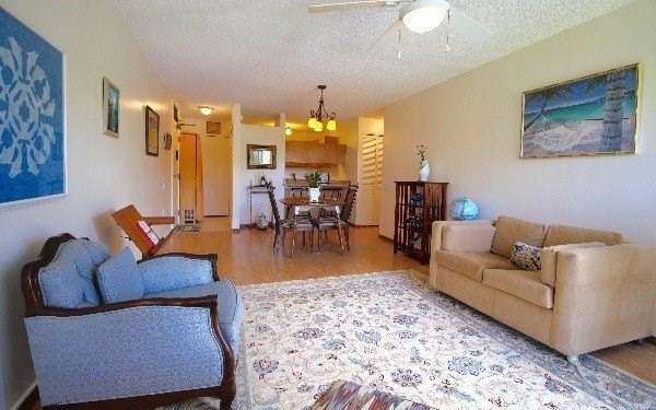 3-3400 Kuhio Hgwy, Lihue, HI 96766