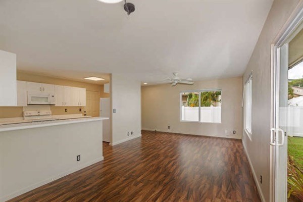 2121-A MANAWALEA ST, Lihue, HI 96766
