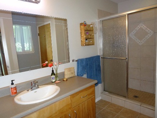 17-708 ALA LP, Mountain View, HI 96771