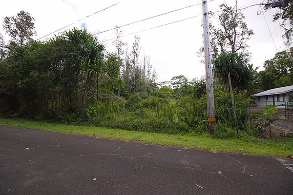 S KAKU ST, Pahoa, HI 96778