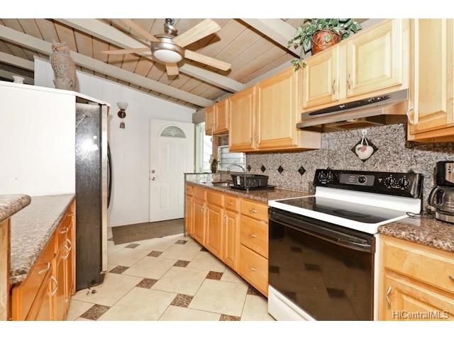 2345 Auhuhu Street, Pearl City, HI 96782