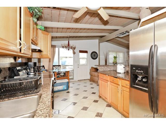 2345 Auhuhu Street, Pearl City, HI 96782