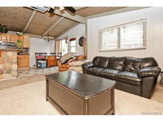 2345 Auhuhu Street, Pearl City, HI 96782