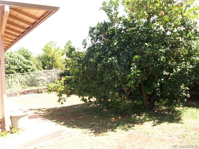 1240 Puu Poni Street, Pearl City, HI 96782