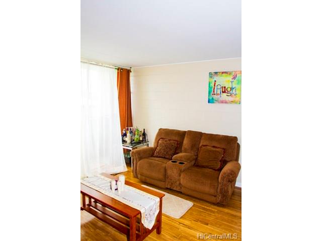 1046 EhoEho Avenue, Wahiawa, HI 96786