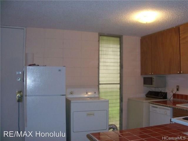 95-227 Waikalani Drive, Mililani, HI 96789