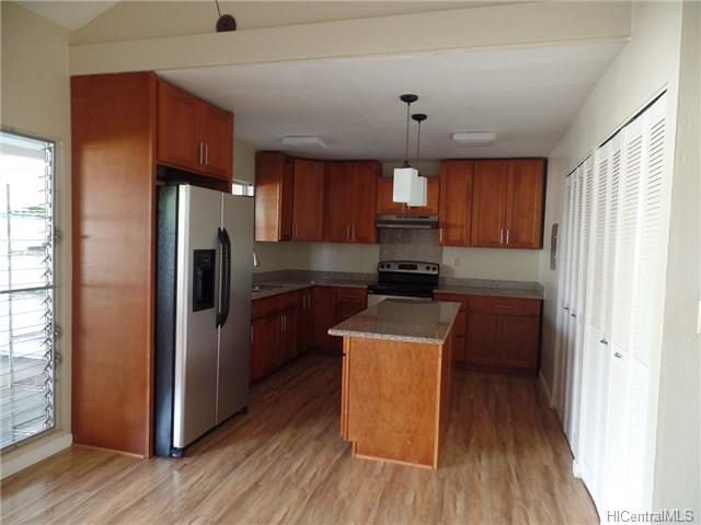 94-212 Kealohi Street, Mililani, HI 96789