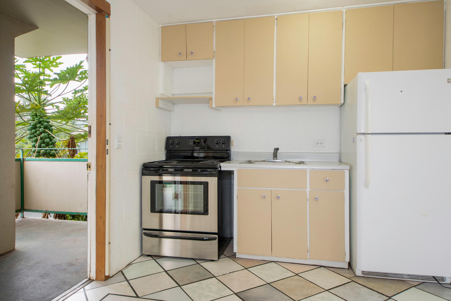 68-078 Au St #201, Waialua, HI 96791