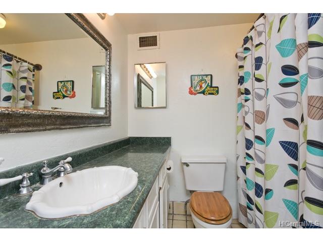 68-090 Au Street, Waialua, HI 96791