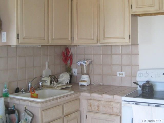 85-175 Farrington Highway, Waianae, HI 96792