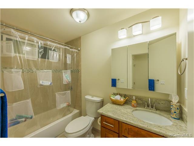 84-575 Kili Drive, Waianae, HI 96792