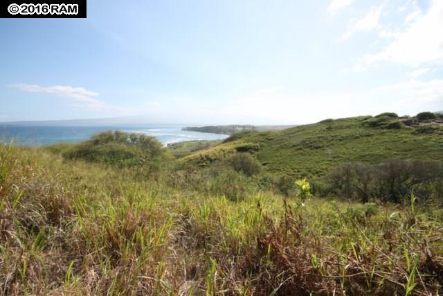32AKUMU, Wailuku, HI 96793