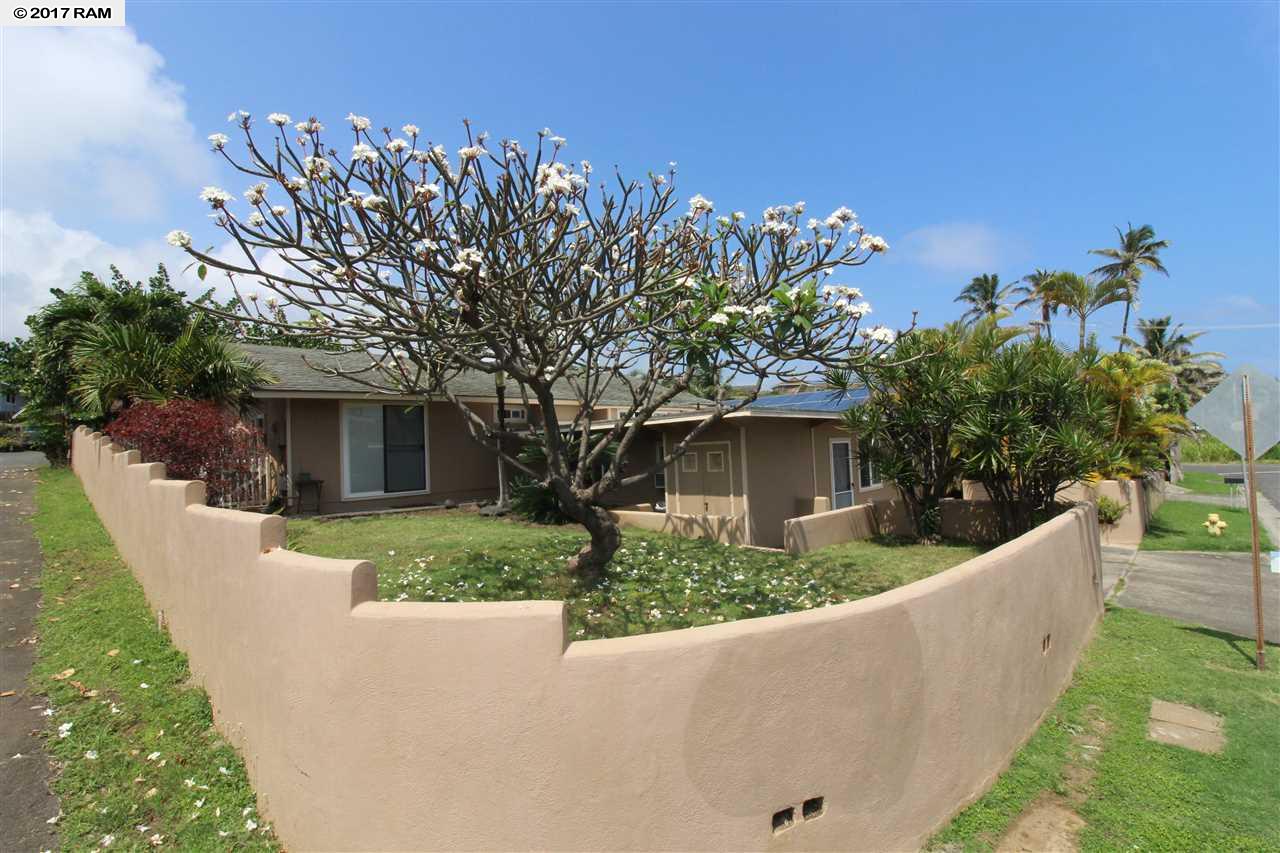 117 Lower Waiehu Beach Rd, Wailuku, HI 96793