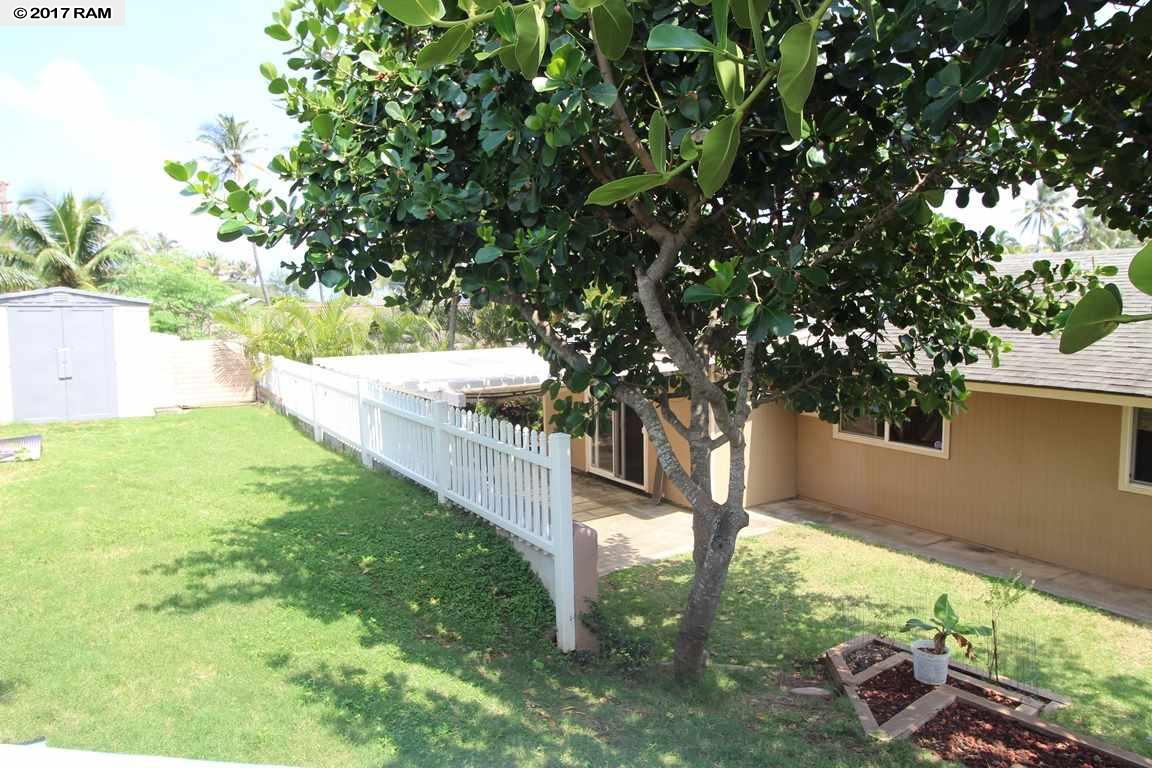 117 Lower Waiehu Beach Rd, Wailuku, HI 96793