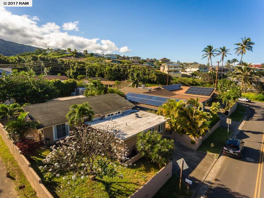 117 Lower Waiehu Beach Rd, Wailuku, HI 96793