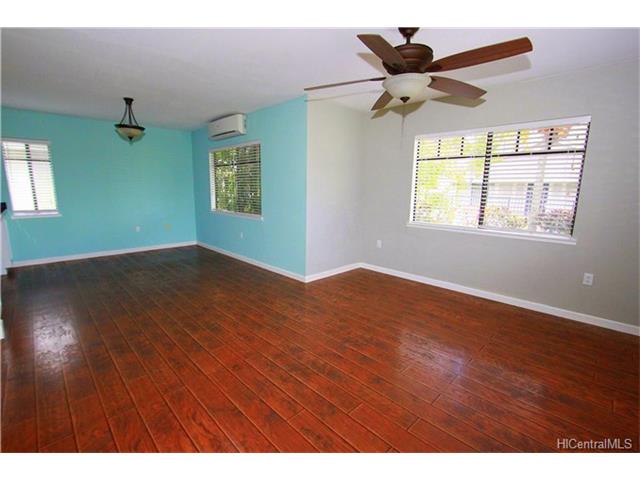 94-1080 Keahua Loop, Waipahu, HI 96797
