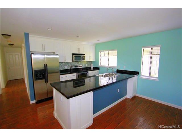 94-1080 Keahua Loop, Waipahu, HI 96797