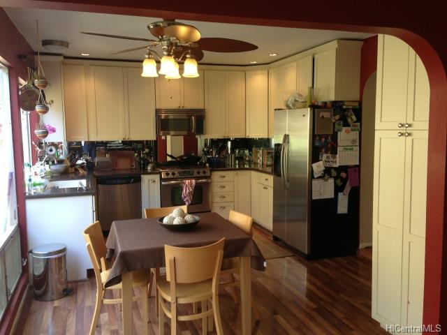 94-870 Leomana Way, Waipahu, HI 96797
