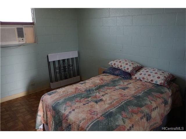 94-245 Leowahine Street, Waipahu, HI 96797