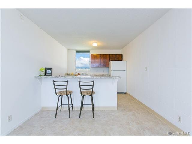 94-049 Waipahu Street, Waipahu, HI 96797