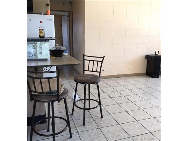 94-099 Waipahu Street, Waipahu, HI 96797