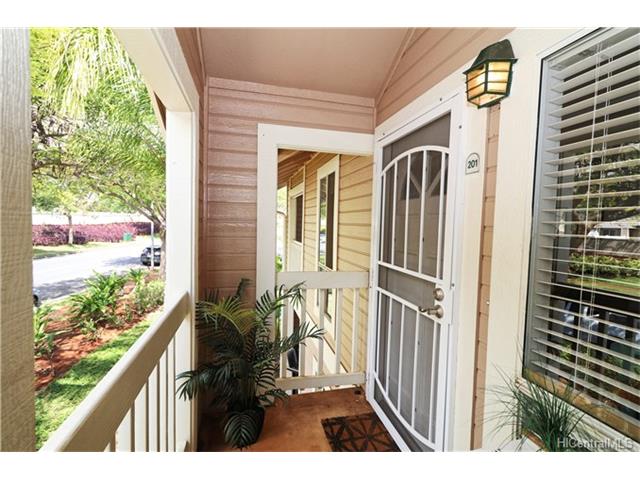 94-537 Lumiaina Street, Waipahu, HI 96797