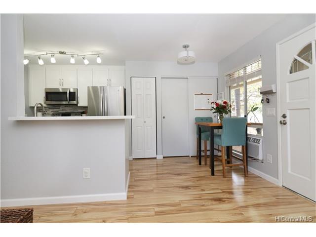 94-537 Lumiaina Street, Waipahu, HI 96797