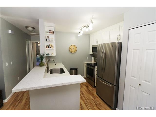 94-537 Lumiaina Street, Waipahu, HI 96797