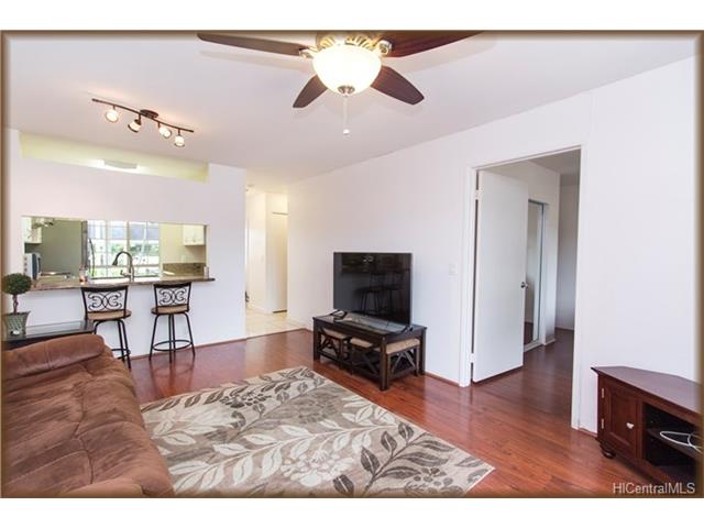 94-590 Lumiauau St #P102, Waipahu, HI 96797