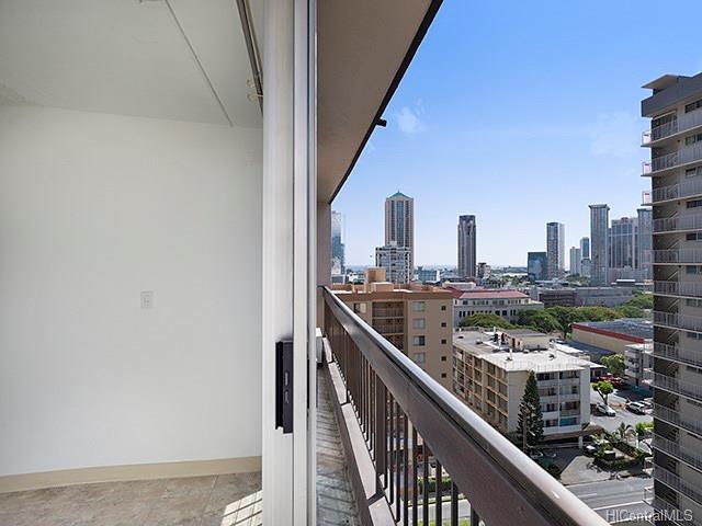 775 Kinalau Place, Honolulu, HI 96813