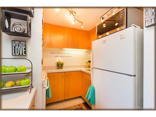 545 Queen Street #640, Honolulu, HI 96813
