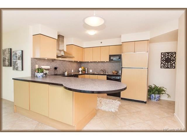 801 S King Street, Honolulu, HI 96813