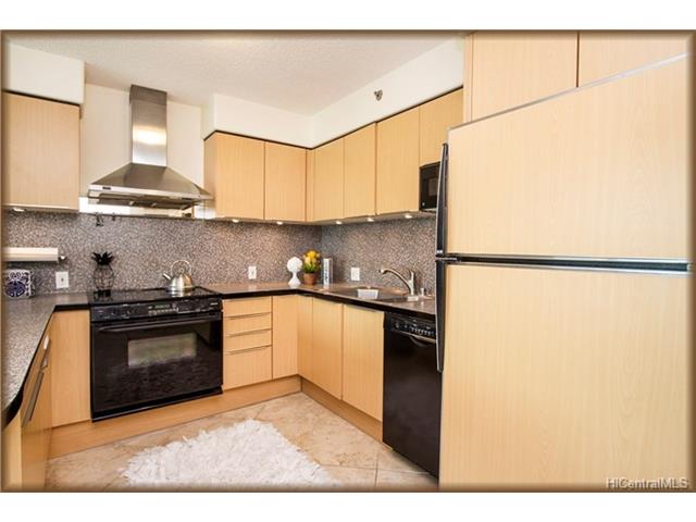 801 S King Street, Honolulu, HI 96813