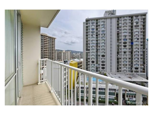 750 Amana Street, Honolulu, HI 96814