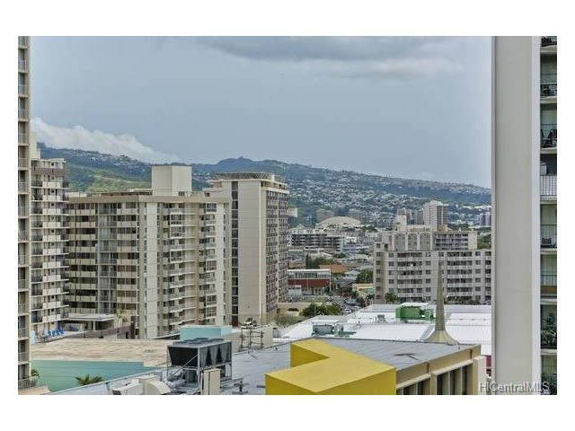 750 Amana Street, Honolulu, HI 96814