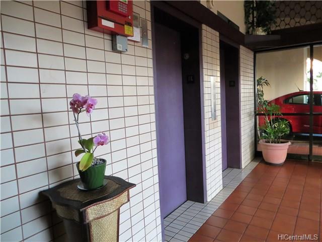 1314 Victoria Street, Honolulu, HI 96814