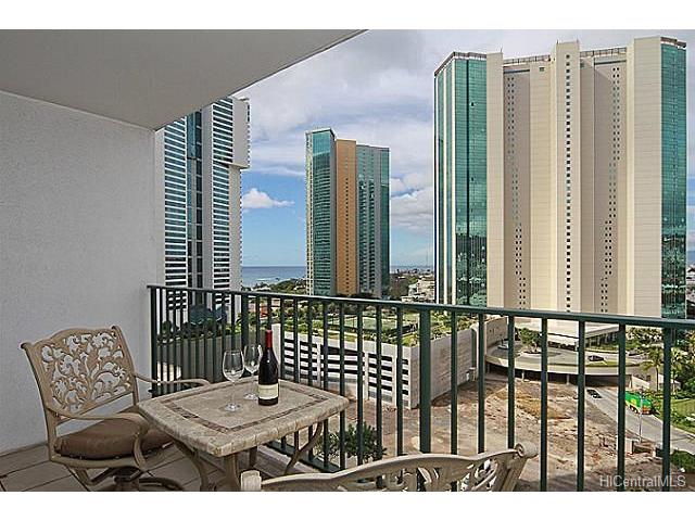 88 Piikoi Street, Honolulu, HI 96814