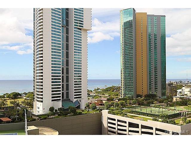 88 Piikoi Street, Honolulu, HI 96814