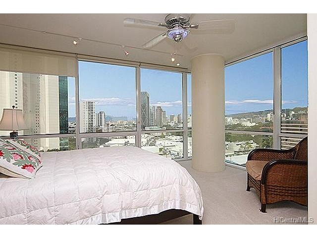 88 Piikoi Street, Honolulu, HI 96814