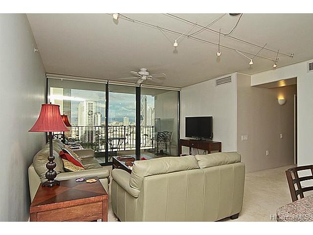 88 Piikoi Street, Honolulu, HI 96814