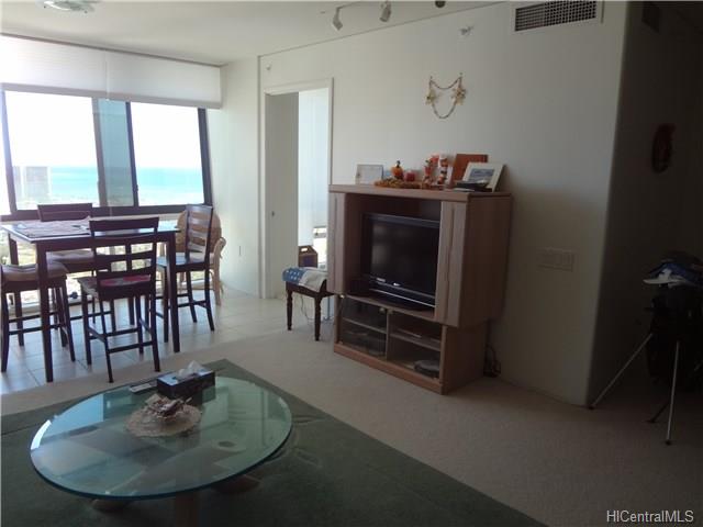 88 Piikoi Street, Honolulu, HI 96814