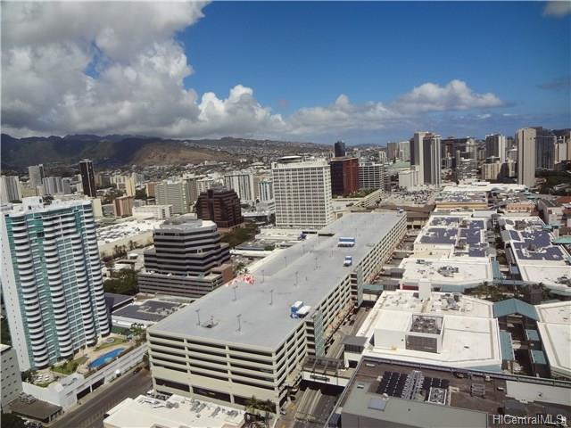 88 Piikoi Street, Honolulu, HI 96814