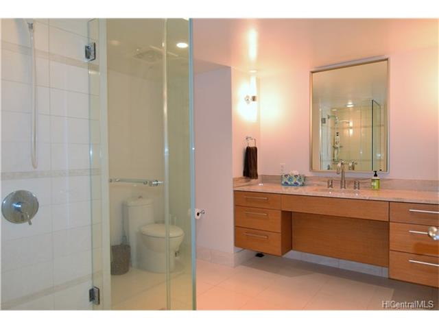 1177 Queen Street, Honolulu, HI 96814
