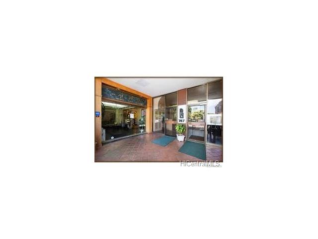 747 Amana Street, Honolulu, HI 96814