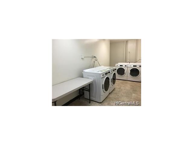 747 Amana Street, Honolulu, HI 96814