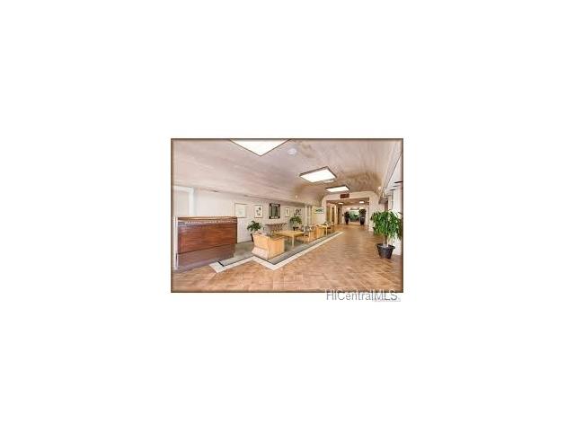 747 Amana Street, Honolulu, HI 96814