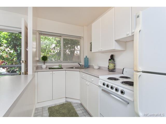 1868 Kahakai Drive, Honolulu, HI 96814