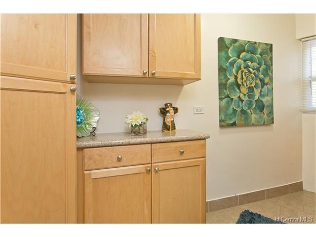 1868 Kahakai Drive, Honolulu, HI 96814